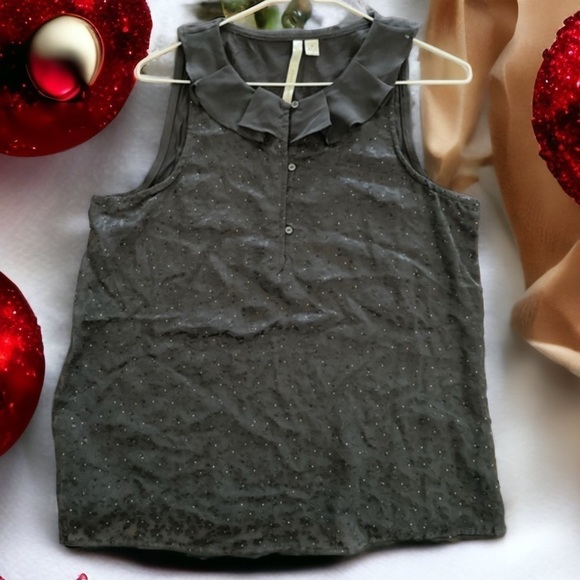 Lauren Conrad Medium Gray Flutter Shimmer Ruffled Neck Floral Overlay Top EUC! - Picture 5 of 9